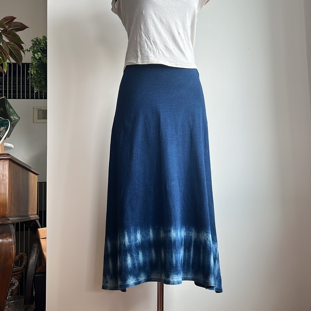 J Jill Pure Jill Midi Skirt XS size Indigo Blue Tie Dye Hem Boho Festival